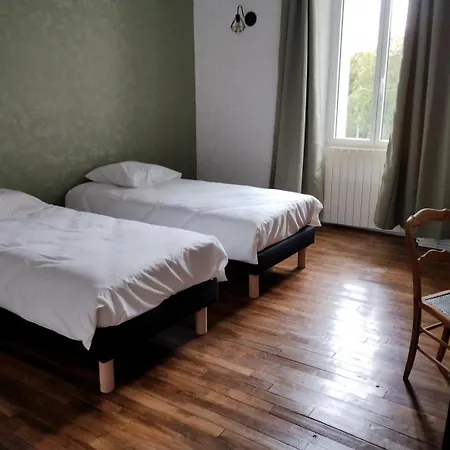 Des Bernaches Semesterbostad *