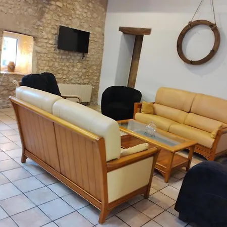 Semesterbostad Des Bernaches